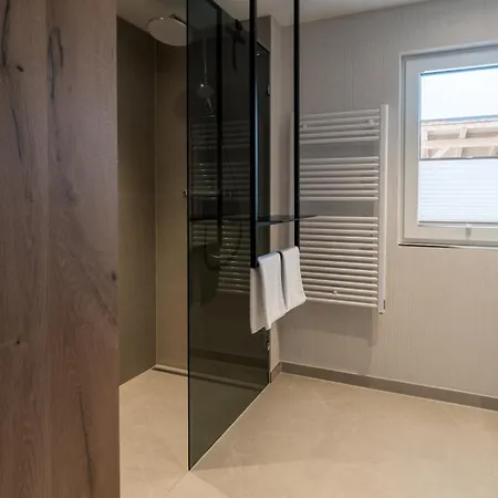 Wies Deluxe Apartment